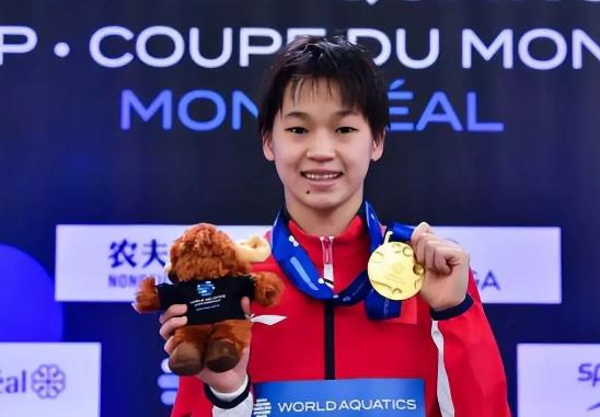 九游-TheShy迎来十赛季出色发挥,C9观众热烈欢呼!-九游